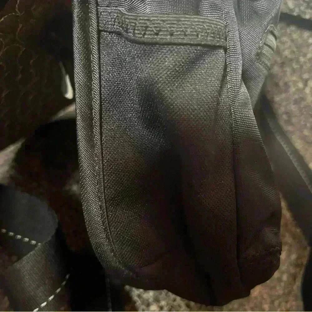Sherpani gray black crossbody messenger adjustable travel roomy adjustable strp - Picture 7 of 8